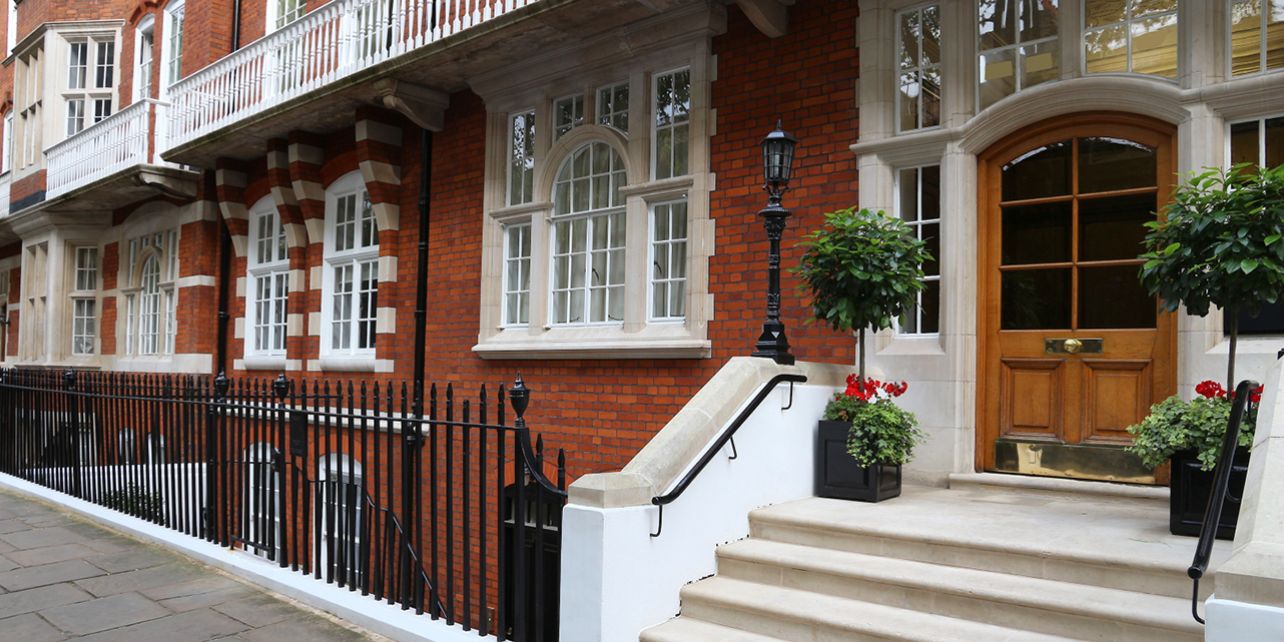 UK house prices rise in October, ending run of six consecutive monthly falls