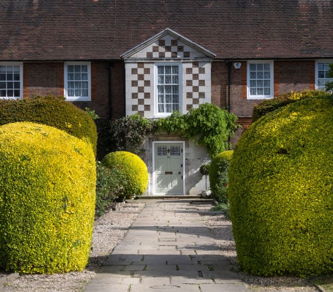 Temple Fortune Estate Agent